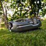 Husqvarna Automower 310 Robotic Lawnmower - Image 5